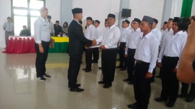 Camat Langsa Lama Lantik Tuha Peut Dari 9 Gampong Dalam Wilayah Kec. Langsa Lama